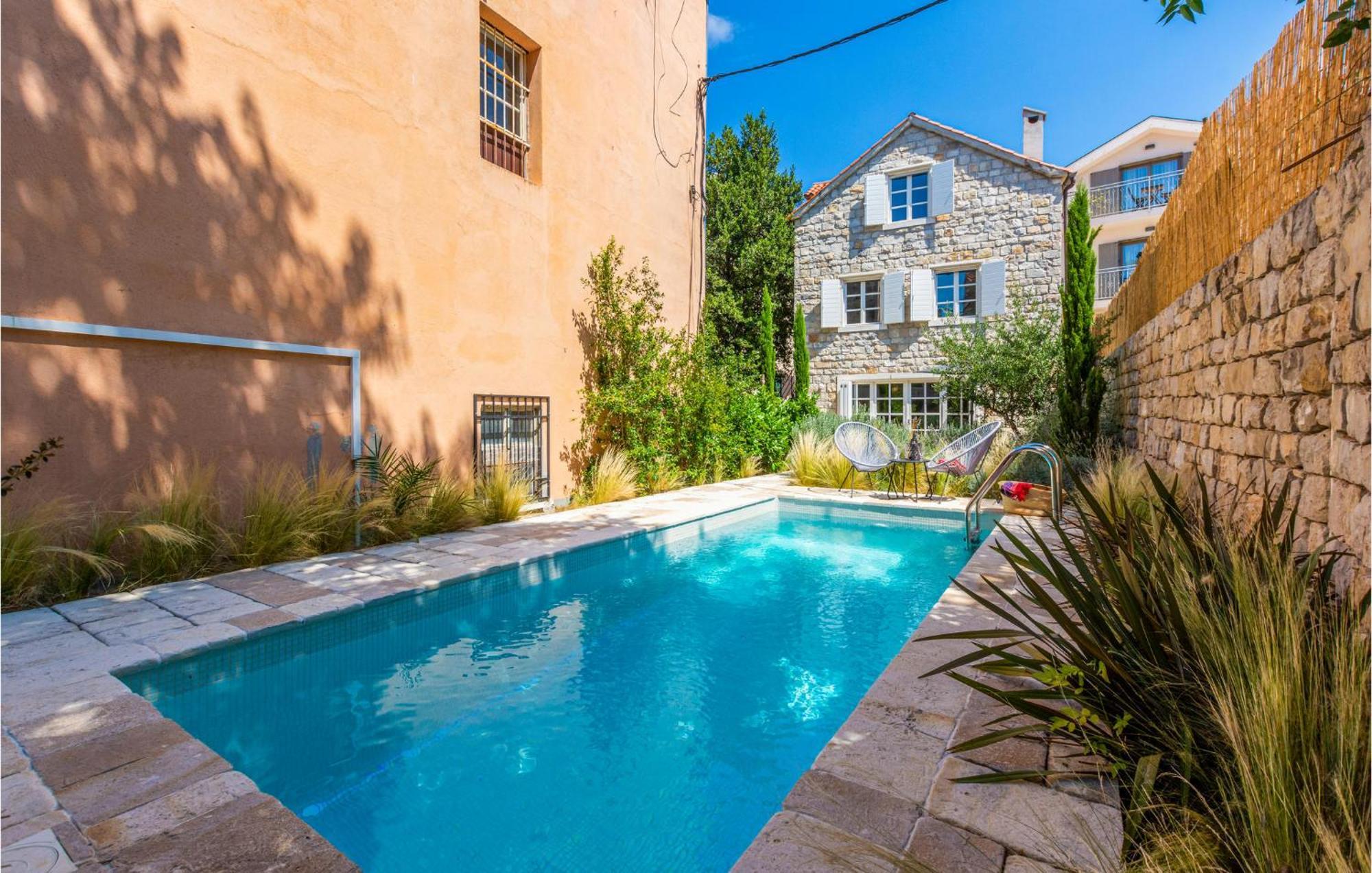 Stunning Home In Split With Outdoor Swimming Pool Экстерьер фото